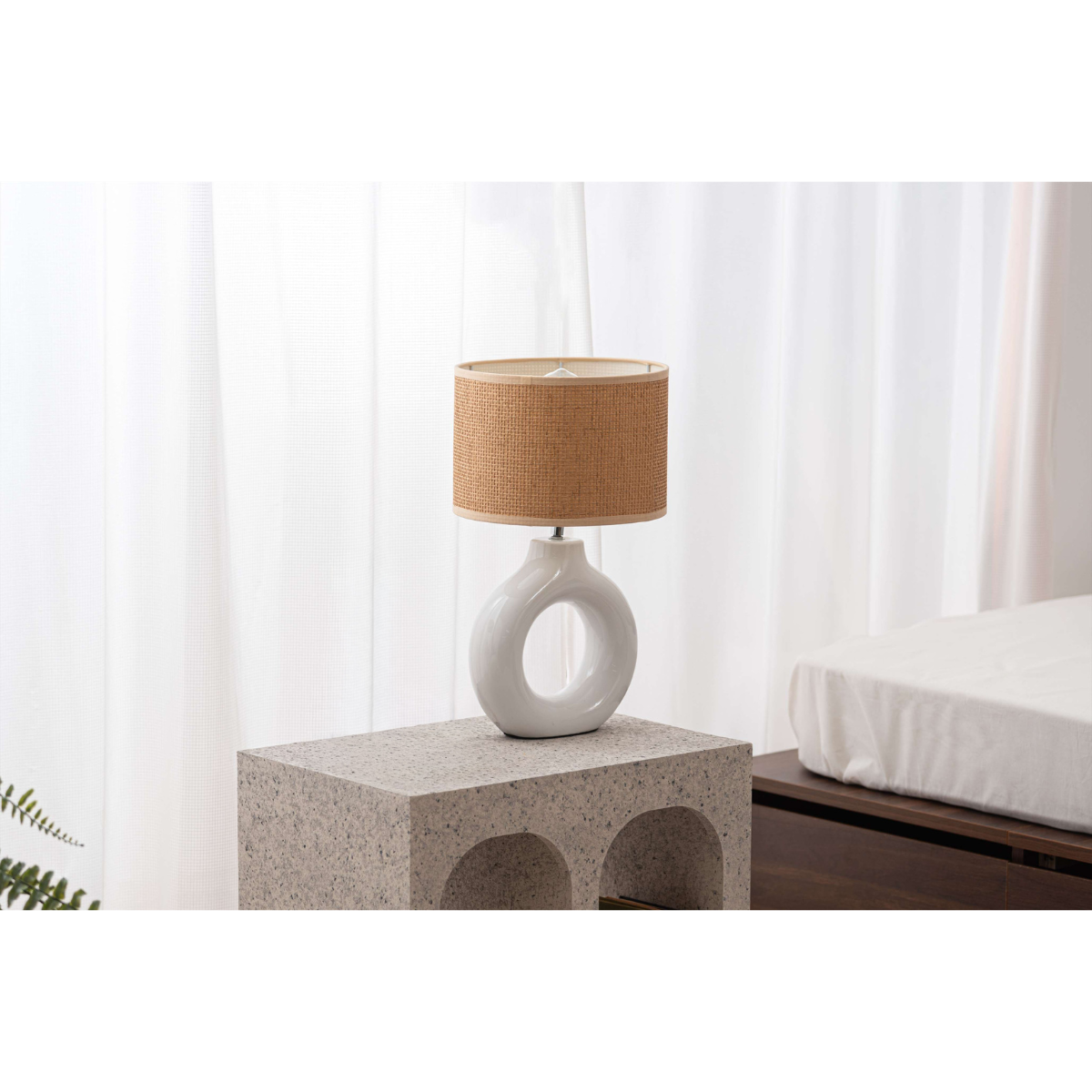 テーブルライト AZM-33WH